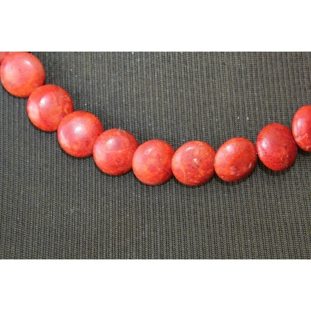 Vintage Red Sponge Coral Necklace Natural Stones Beads 33.1 grams toggle clasp